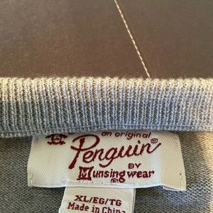 XL Penguin sweater long sleeve